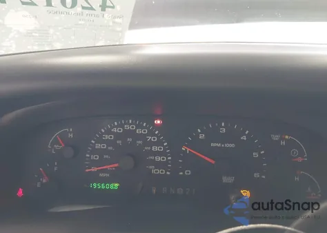 2004 Ford F-250 Lariat/Xl/Xlt from USA, damaged, VIN 1FTNW21L74EC13948